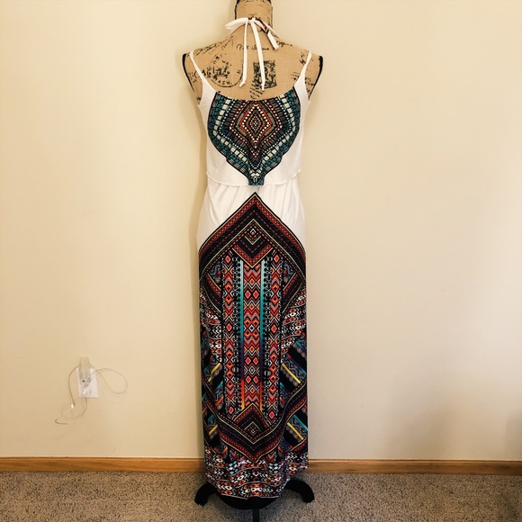 Colorful Aztec Patterned Maxi Dress - Picture 5 of 5